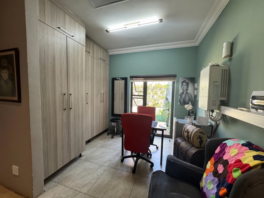 To Let 3 Bedroom Property for Rent in Zilkaatsnek North West